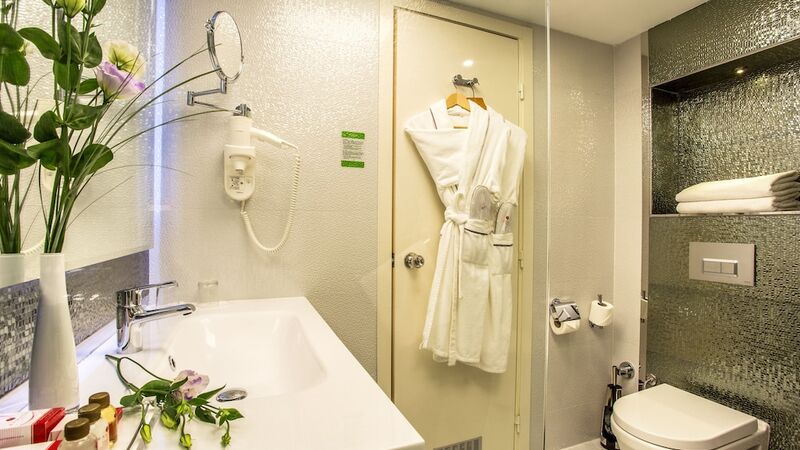 Ramada by Wyndham Sofia City Center