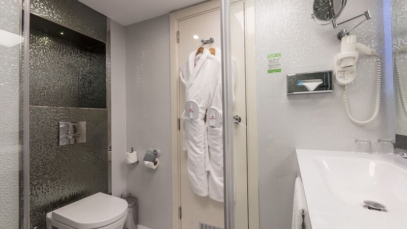 Ramada by Wyndham Sofia City Center