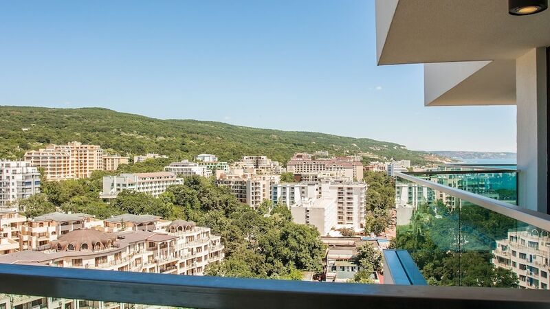 International Hotel Casino & Tower Suites