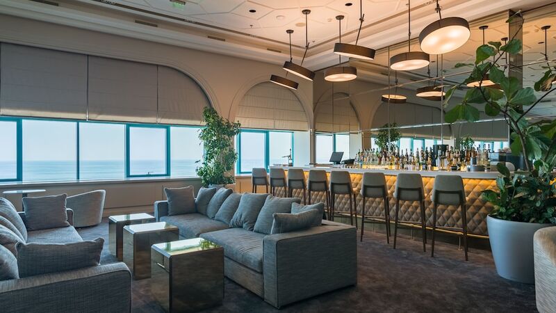 International Hotel Casino & Tower Suites