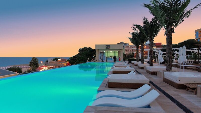 International Hotel Casino & Tower Suites
