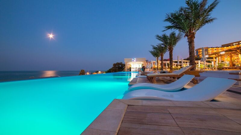 International Hotel Casino & Tower Suites