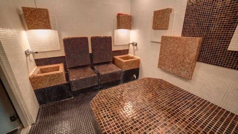 International Hotel Casino & Tower Suites