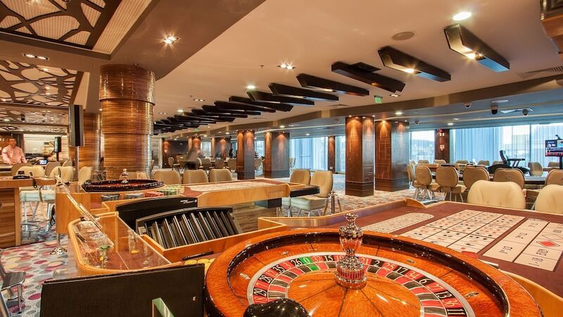International Hotel Casino & Tower Suites