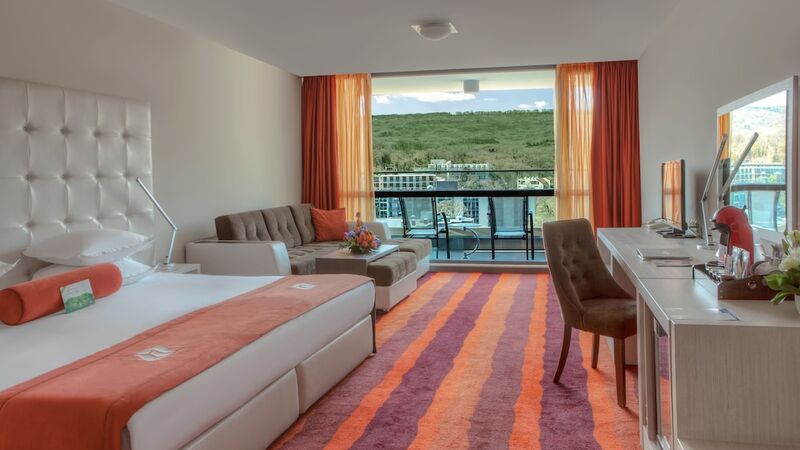 International Hotel Casino & Tower Suites