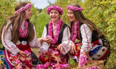 OTOBÜSLÜ 2 GECE 3 GÜN KAZANLIK GÜL FESTİVALİ