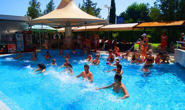 BULGARİSTAN SUNNY BEACH`DE DENİZ TATİLİ 4 * FLAMİNGO HOTEL (HERŞEY DAHİL) 4 GECE 5 GÜN  (ÜCRETSİZ ULAŞIM)