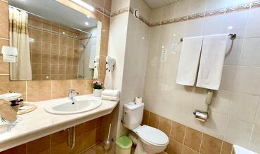 BULGARİSTAN GOLDENSANDS DENİZ TATİLİ 4 * PALM BEACH HOTEL (HERŞEY DAHİL) 4 GECE 5 GÜN  (ÜCRETSİZ ULAŞIM)